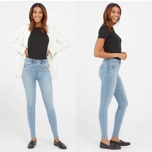 SPANX Blue Skinny Jeans with Stretch and Raw Hem size S vintage blue wash